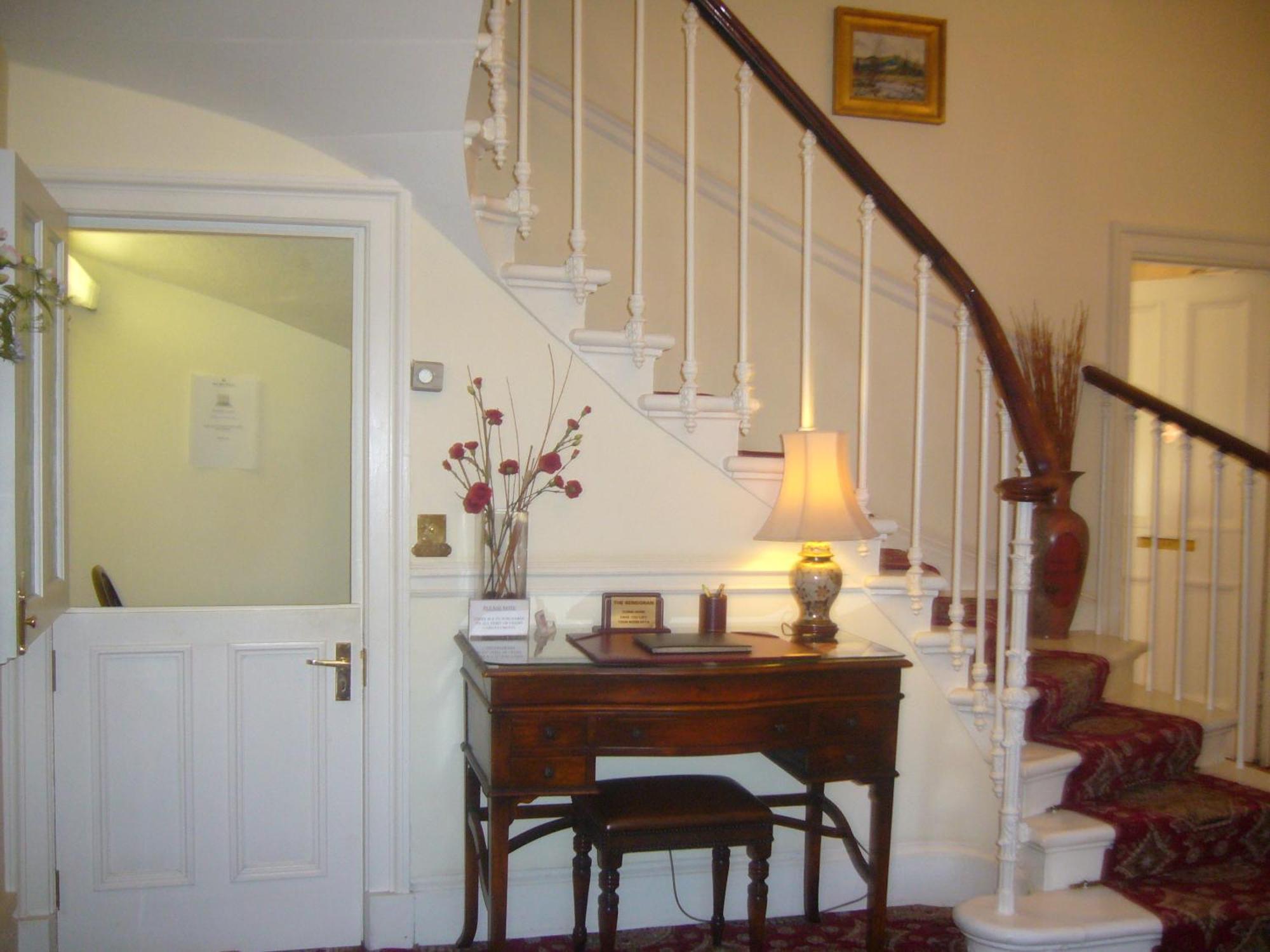 The Ben Doran Guest House Edinburgh Exterior photo